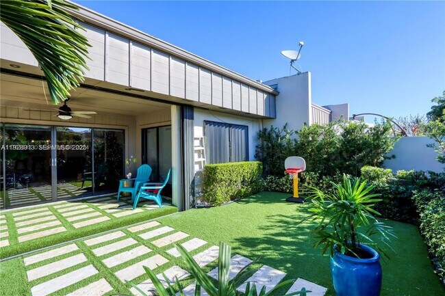 Building Photo - 10478 SW 75th Ln