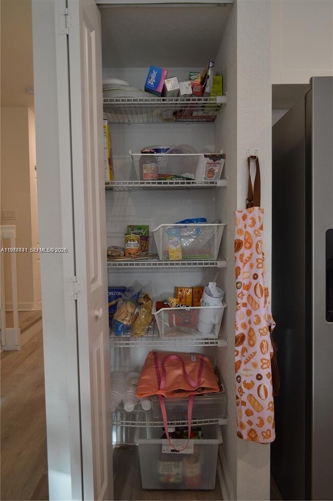 Building Photo - 1522 SE 26th Ter