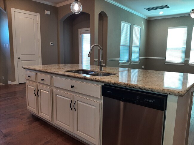Building Photo - 1422 Upland Orchard Dr