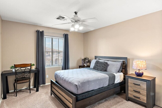 Building Photo - 4123 S Adelle