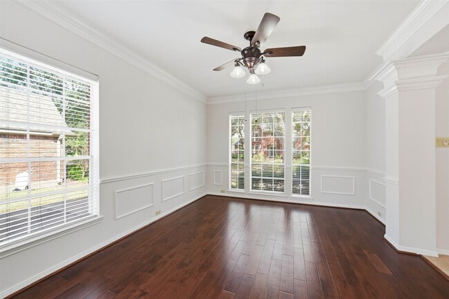 Building Photo - 4003 Bountiful Crest Ln