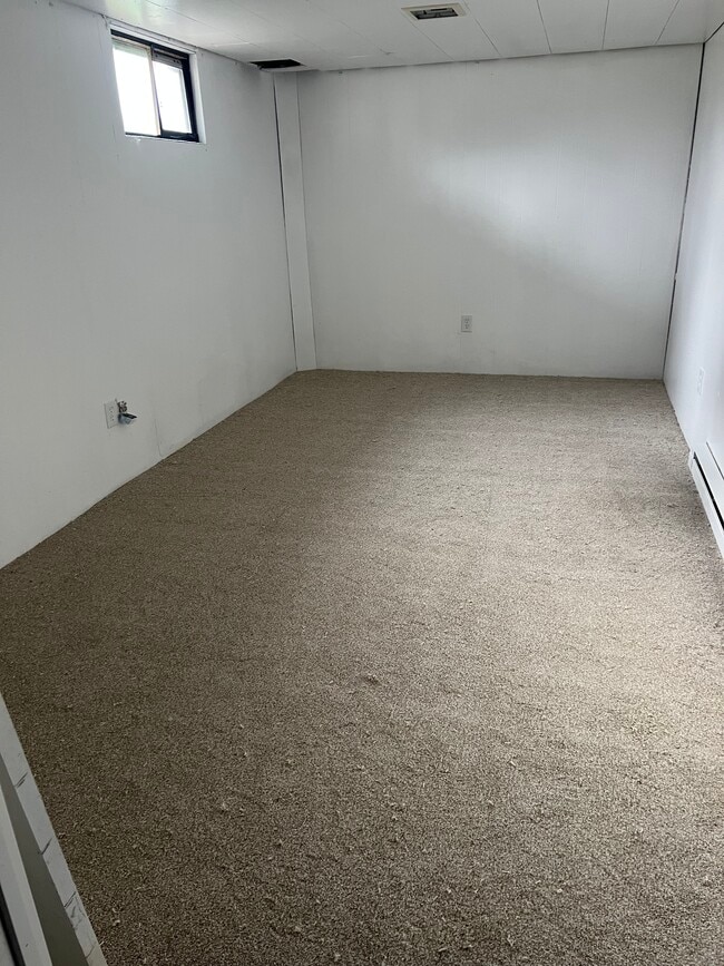 Building Photo - 5524 N Audubon St