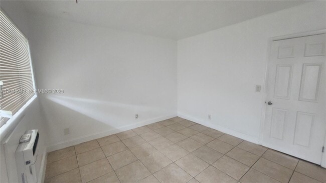 Building Photo - 280 SW 11th Ave