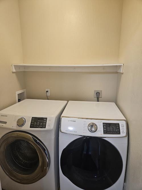 Building Photo - 808 Moraga Dr