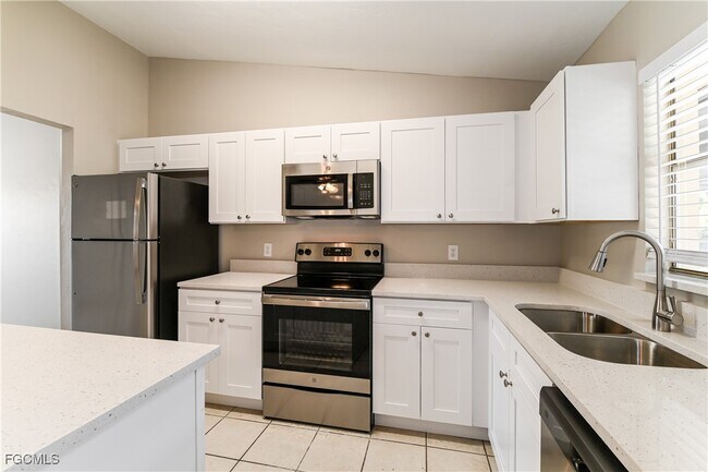 Building Photo - 15478 Spring Line Ln
