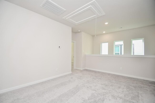 Building Photo - 8411 Rising Stream Dr