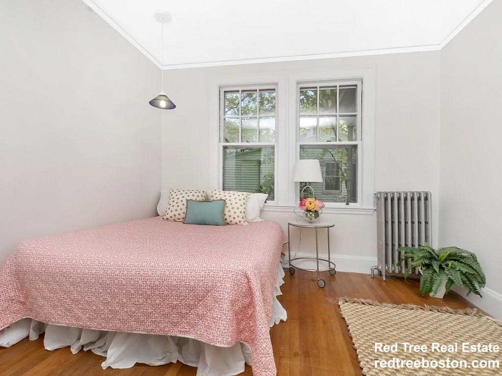 Building Photo - 68 Algonquin Rd