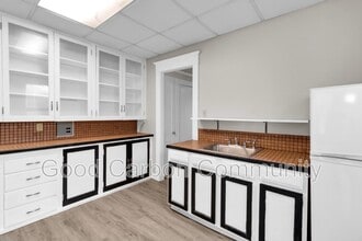 Building Photo - 1247 Hertel Ave