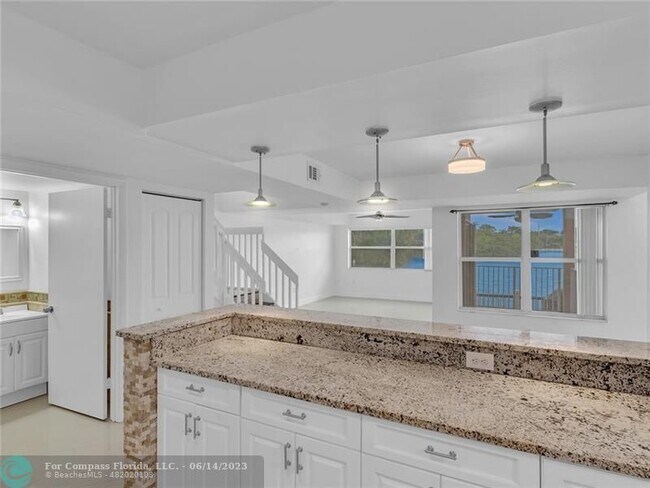Building Photo - 3287 NW 44th St