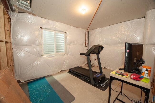 Building Photo - FURNISHED/PARTIALLY FURNISHED NEW HOME | 5...