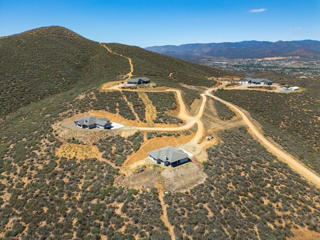 Building Photo - 15690 E Orch Vw Rd