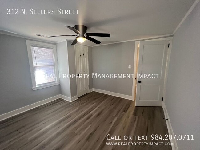 Building Photo - 312 N Sellers St