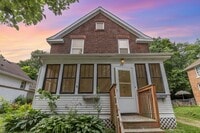 Building Photo - Charming 3 Bedroom | 1 Bathroom