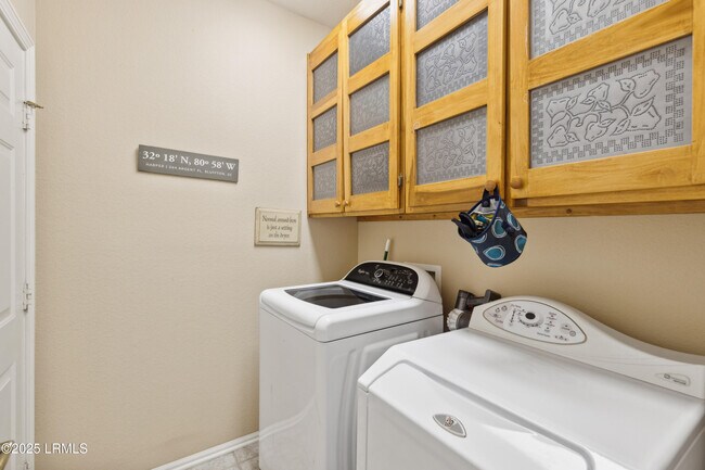 Building Photo - 244 Argent Pl