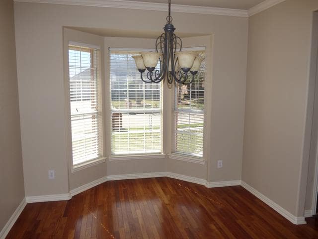 Building Photo - 1820 Sumac Dr