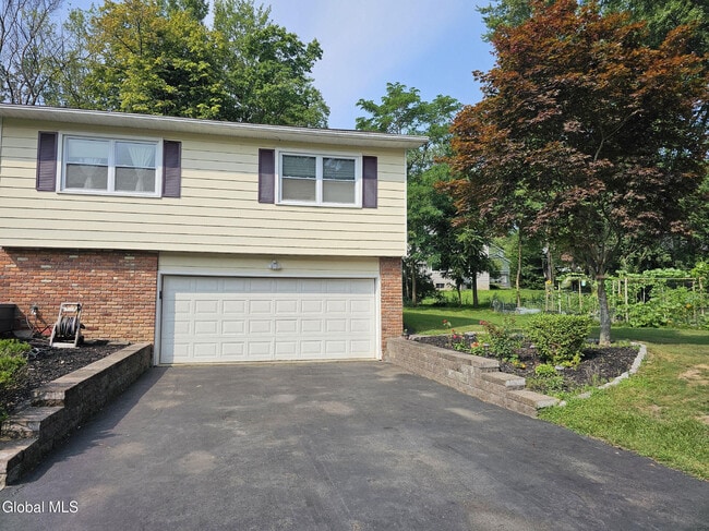 Building Photo - 1265 Sagemont Ct