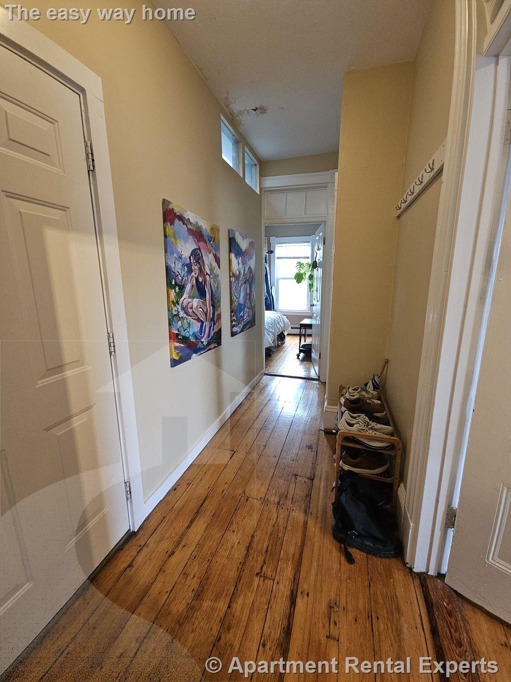 Building Photo - 24 Linden Ave