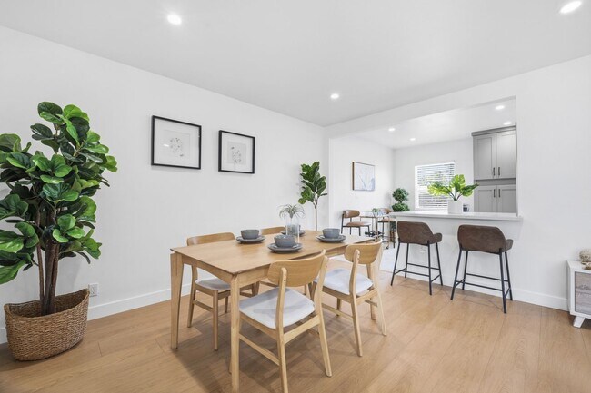 Building Photo - Showing Times: to schedule a viewing, please contact us