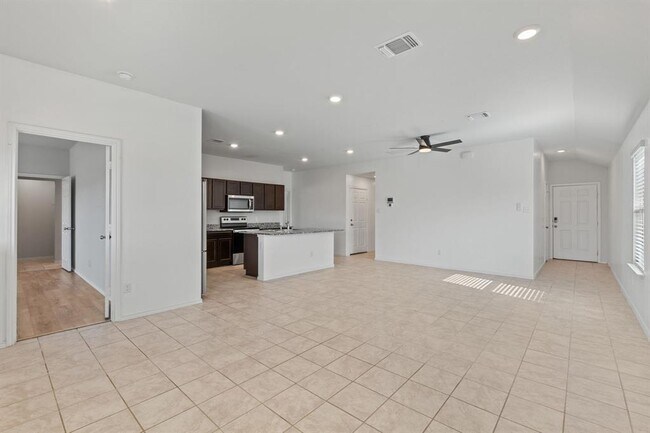 Building Photo - 141 Hammond Ct