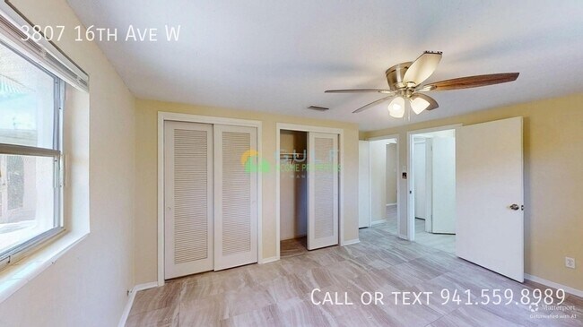 Building Photo - 3807 16th Ave W