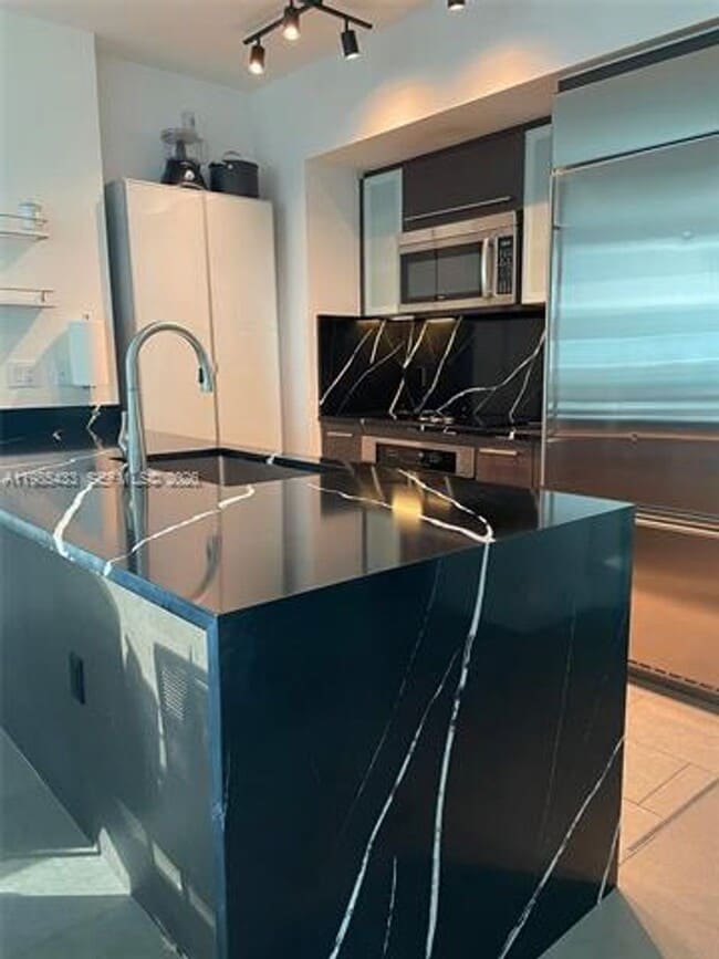 Building Photo - 55 SE 6th St