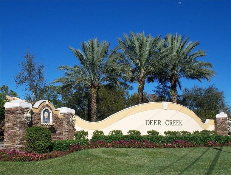 entrance into Deer Creek - 123 Deer Creek Blvd