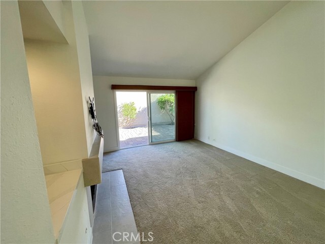 Building Photo - 28082 Palmetto Ct