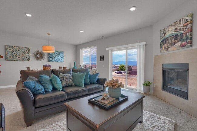 Building Photo - $2000 | 3BR/2.5BA | Newly Built Townhome f...