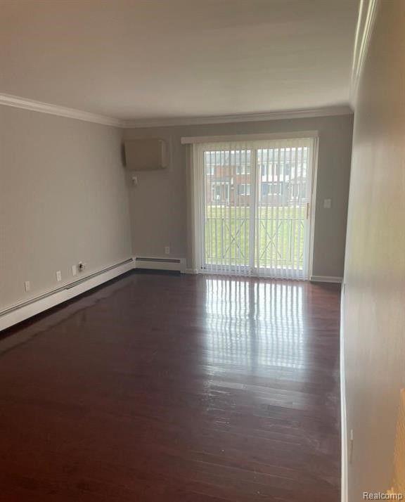 Building Photo - 1121 W Tienken Rd