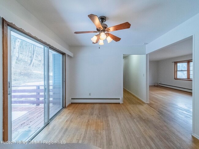 Building Photo - 30 Redwood Rd