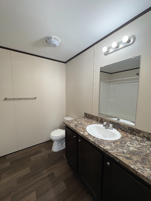 Building Photo - 39 Maynard Cir