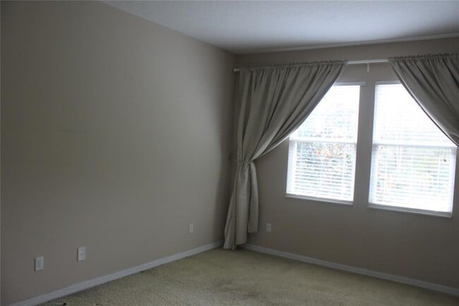 Building Photo - 14284 Desert Haven St