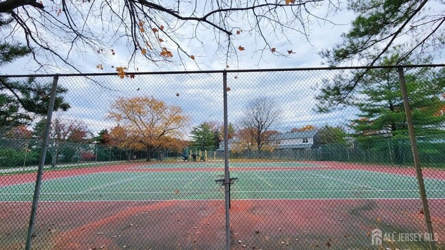 Building Photo - 295 Constitution Cir