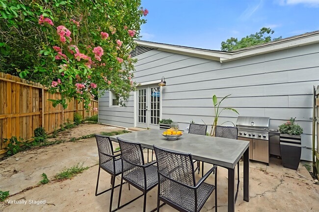 Building Photo - 1615 Hiller St