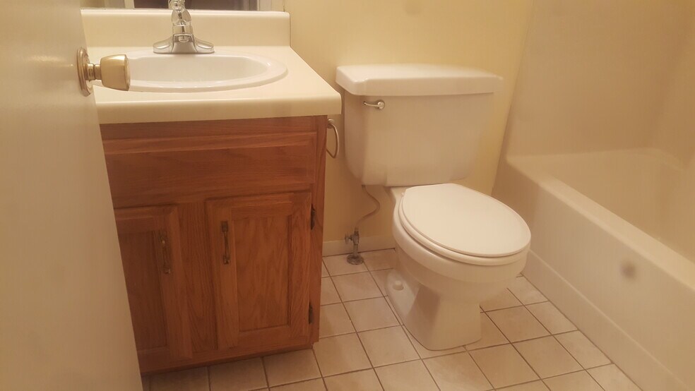 Bathroom - 935 West Whitehall Road