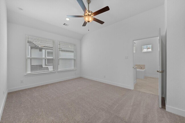 Building Photo - 447 Pk Hl Ct