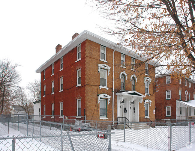 Primary Photo - 468-470 Wethersfield Ave