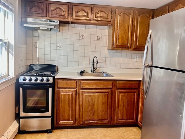 Building Photo - 0 Bickford Ave