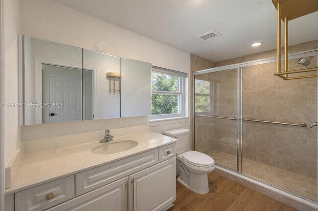 Building Photo - 16932 Calder Dr W