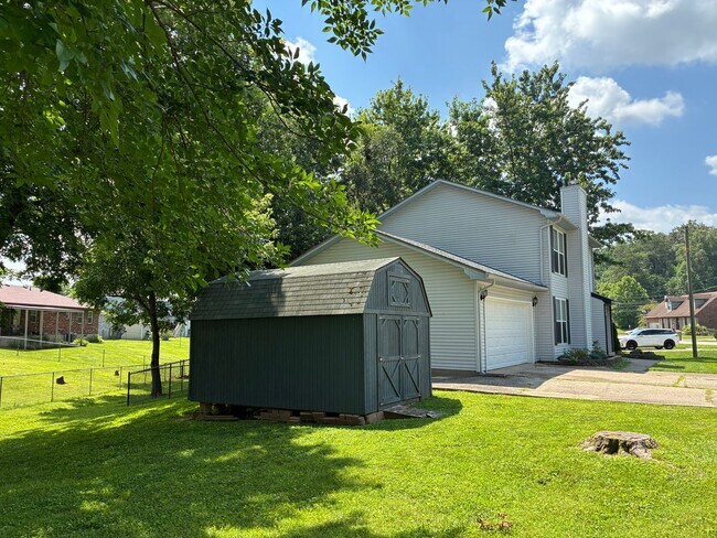 Building Photo - 964 Timberwood Dr