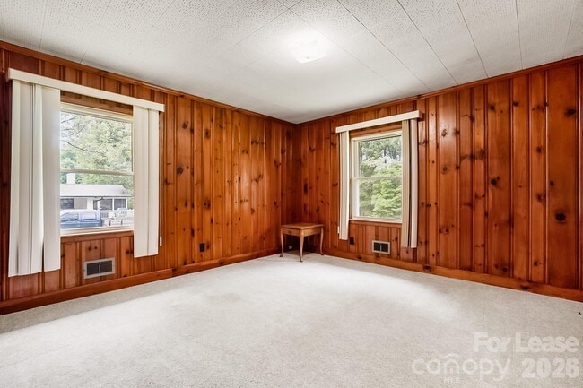 Building Photo - 6510 Pleasant Grove Rd