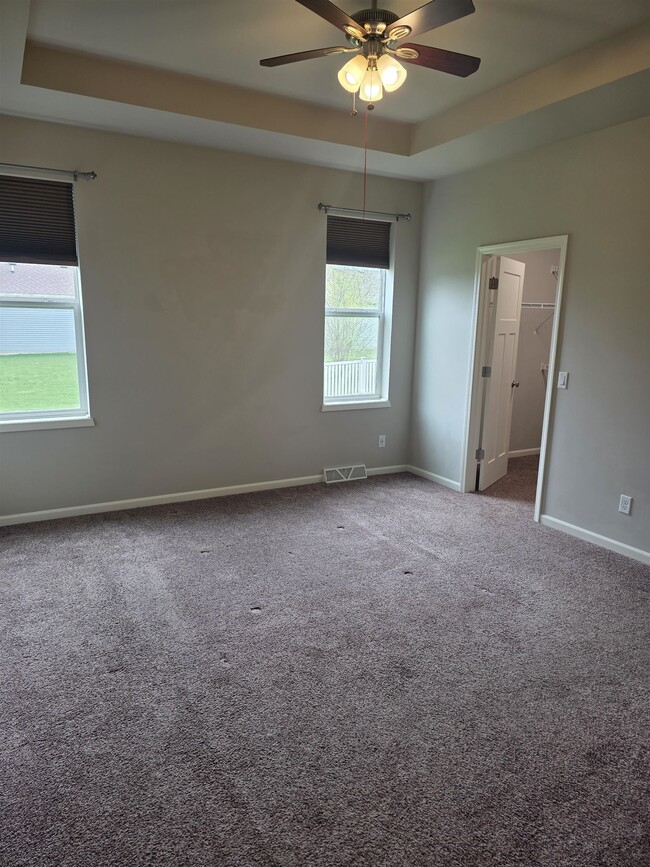 Building Photo - 10307 Ivory Dove Trail