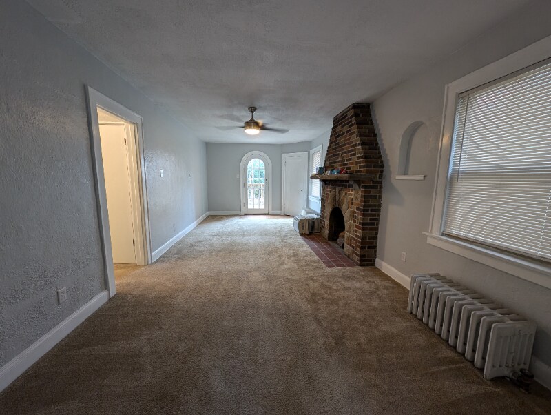 Building Photo - 13 W Bellecrest Ave