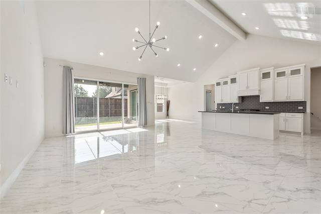 Building Photo - 2714 Chambray Ln