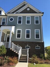 Building Photo - 7000 Reedybrook Crossing
