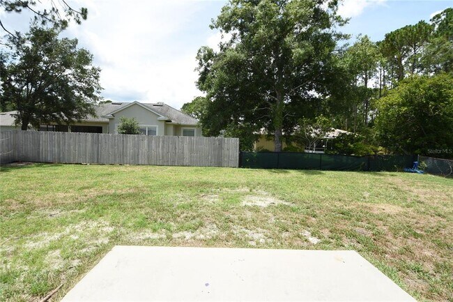 Building Photo - 14 Pine Cottage Ln