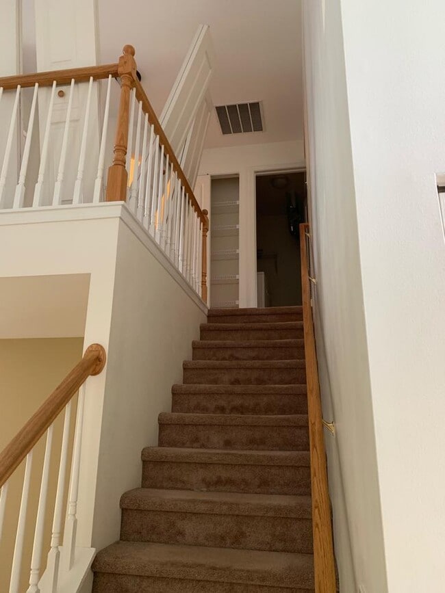 Building Photo - 3293 Cremin Ln