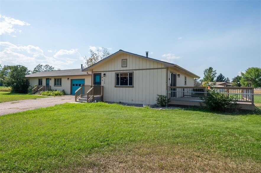 Building Photo - 1120 Tyro Ct