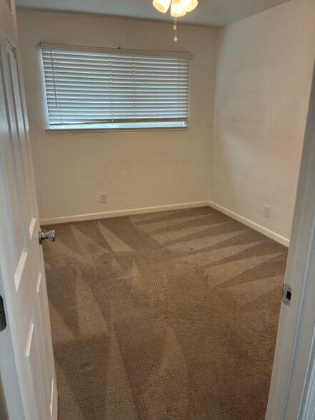 Building Photo - 1896 Barnett Way