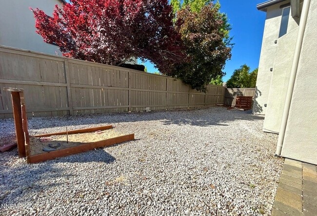 Building Photo - 635 Ubaldo Ct